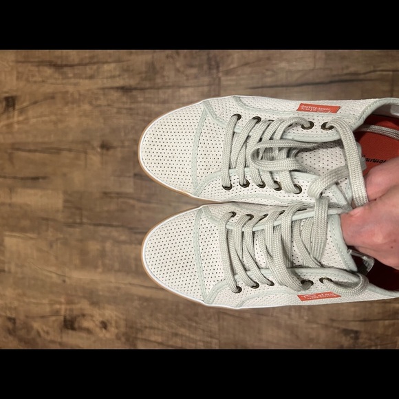 Tommy bahama suede lace-up shoes - Picture 4 of 14